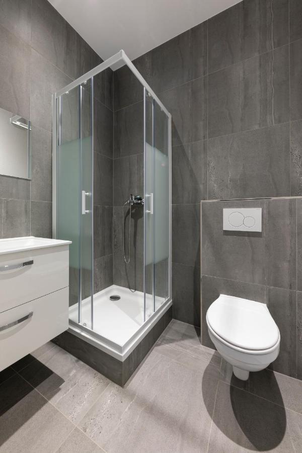 Iqs - Double Avec Salle De Bain Апартаменты *