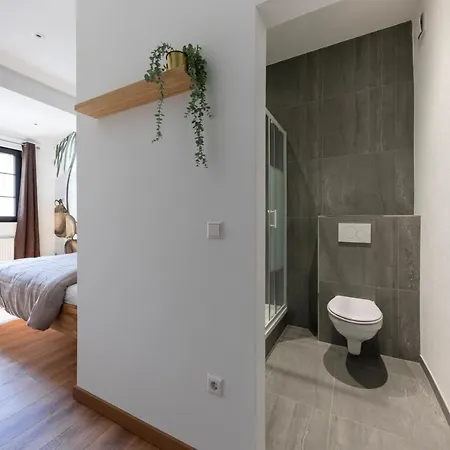 Iqs Rooms - Chambre Double Avec Salle De Bain Luxembourg Exterior photo